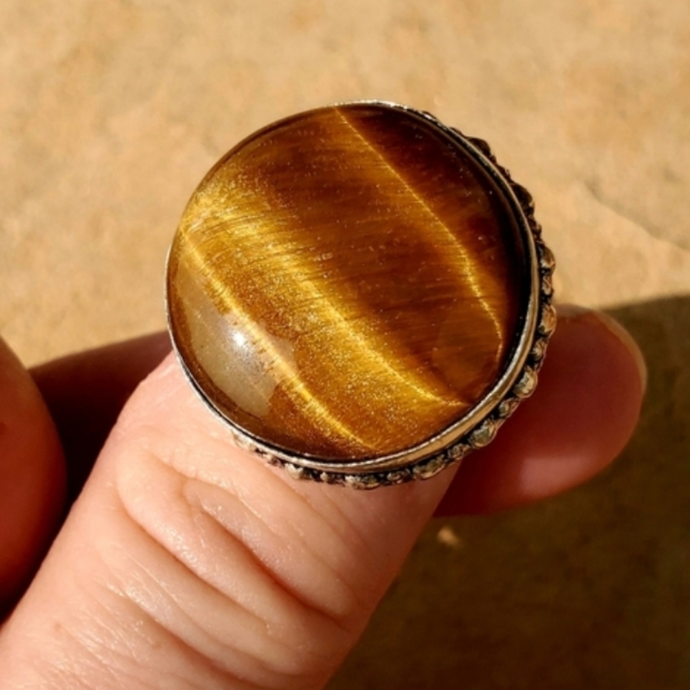 New Tiger Eye 925 Silver Ring.